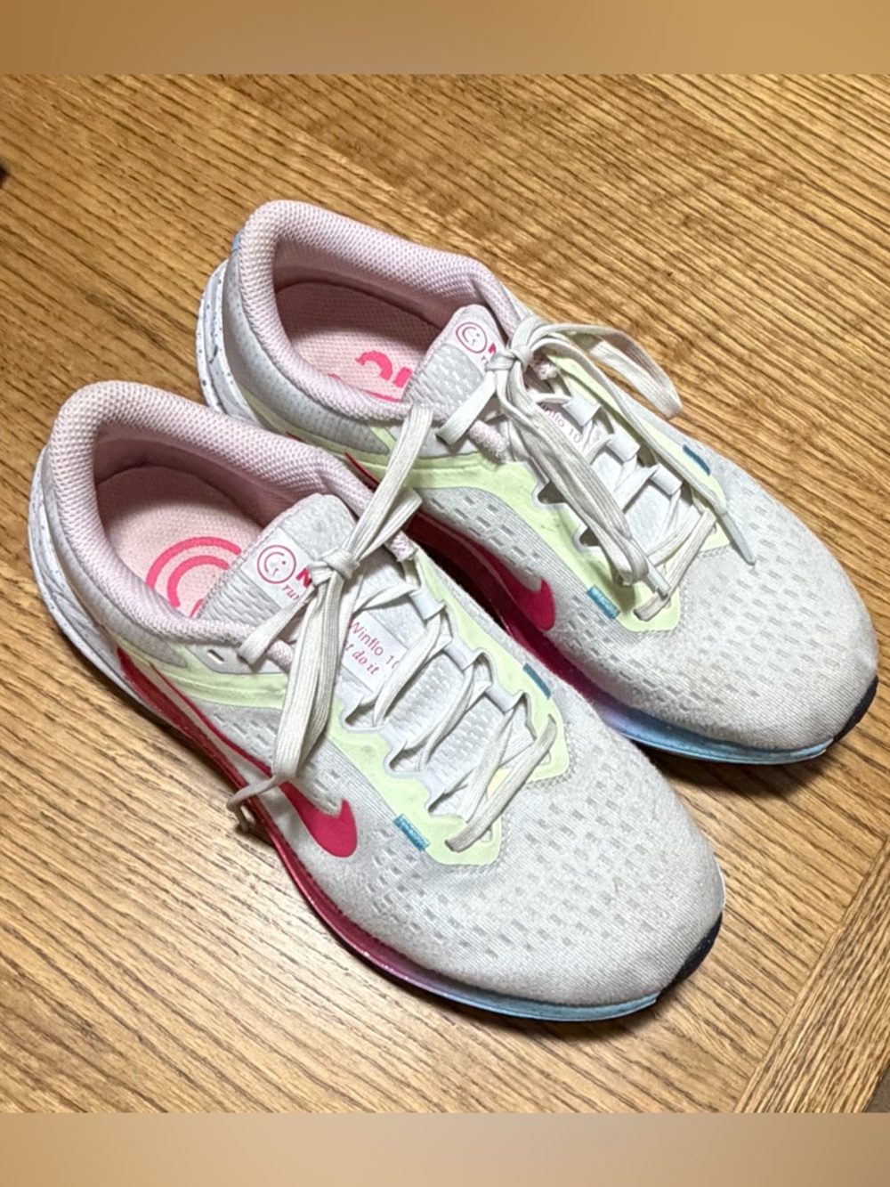 Nike Air Winflo 10 White Hyper Pink Volt- Women’s Sz. 6.5